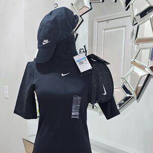 Nike Dress, cap & waistpack